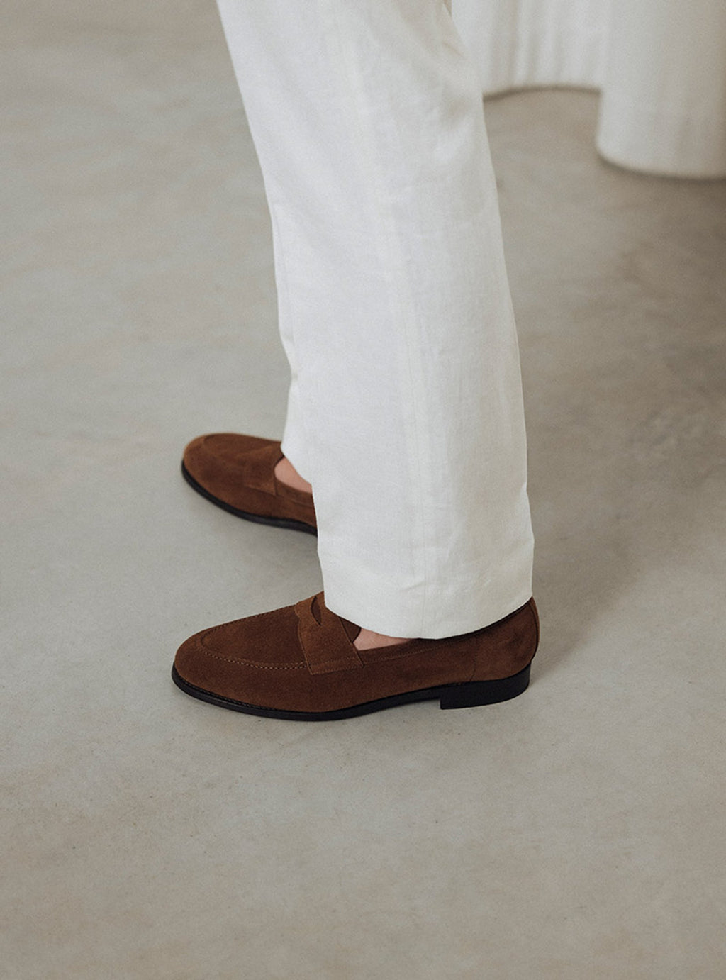 Men's Medium Brown Suede Penny Loafers – Unlined