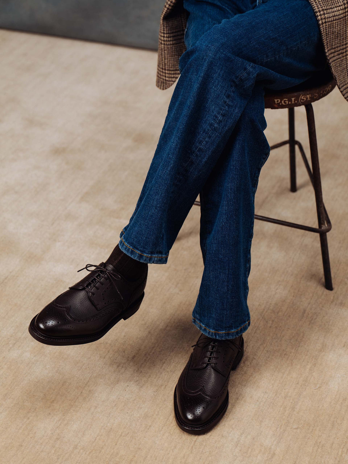 Men's Brown Grained Leather Derby Shoes