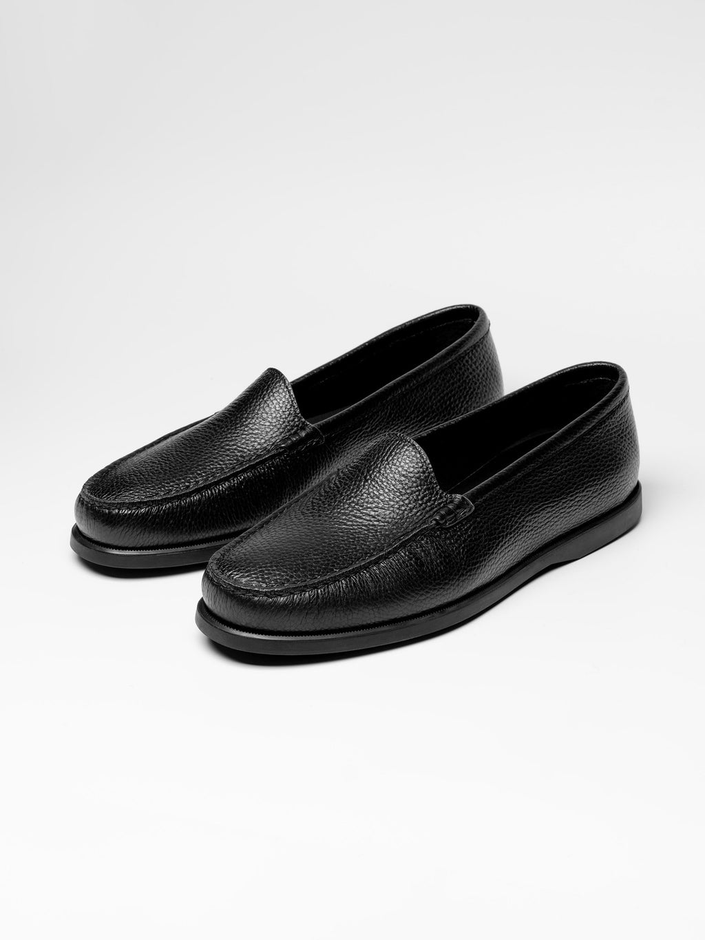 Men's Black Grained Leather Loafers – Venetian